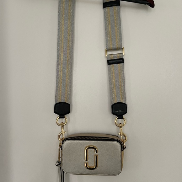 Marc Jacobs Beige and Gold Crossbody Bag